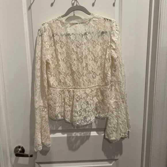 NWT - Free People Whispering Love Lace Peplum Blouse - Tofu - Picture 3 of 4